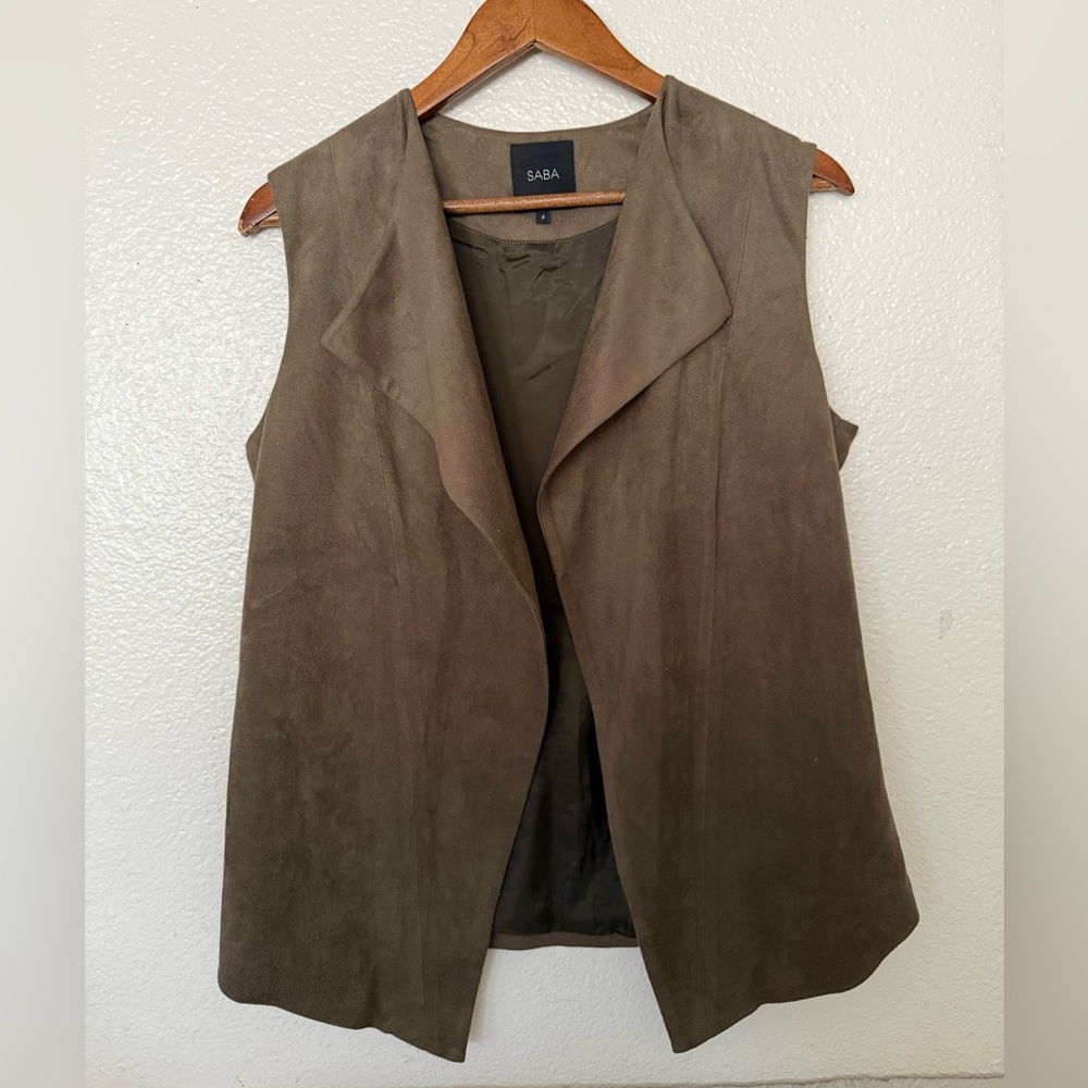 Saba Women's Tan Vest Women’s Size 8